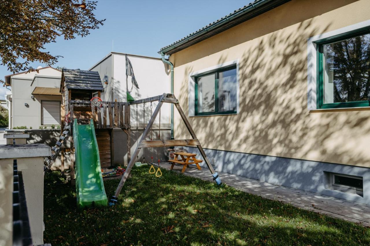 Mareli Neusiedler Stadthaus Neusiedl am See Eksteriør billede