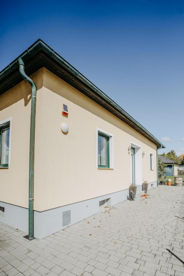 Mareli Neusiedler Stadthaus Neusiedl am See Eksteriør billede